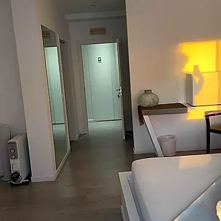 Hotel Brandao House