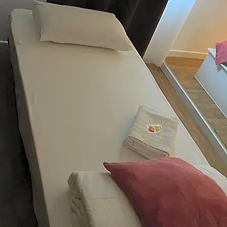 Hotel Brandao House *