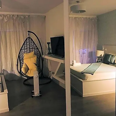 Hotel Brandao House *