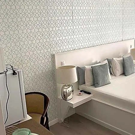 Brandao House Almada